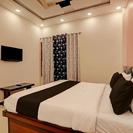 Hotel O Awadh International Bela Pratapgarh Exteriör bild