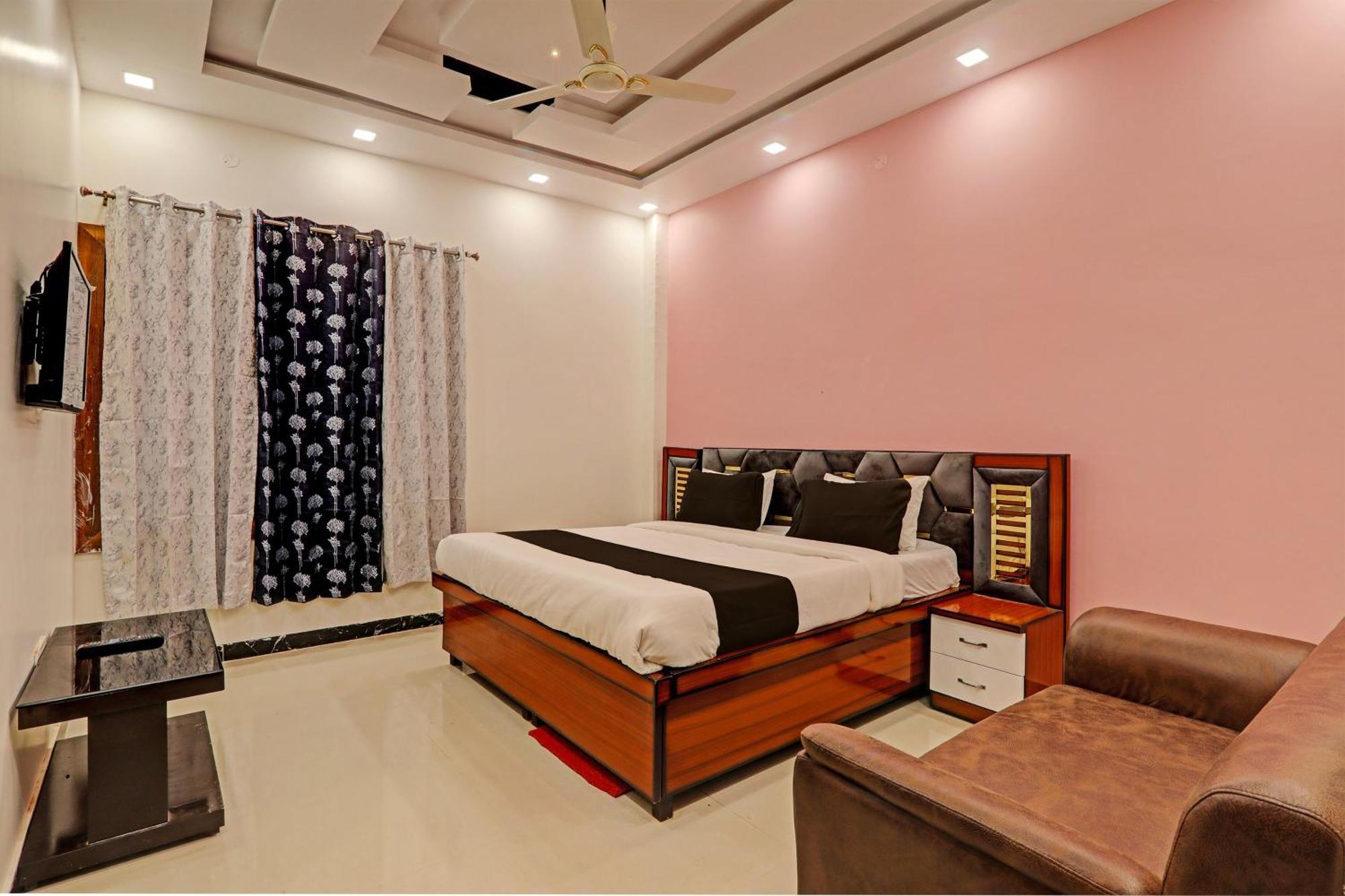Hotel O Awadh International Bela Pratapgarh Exteriör bild